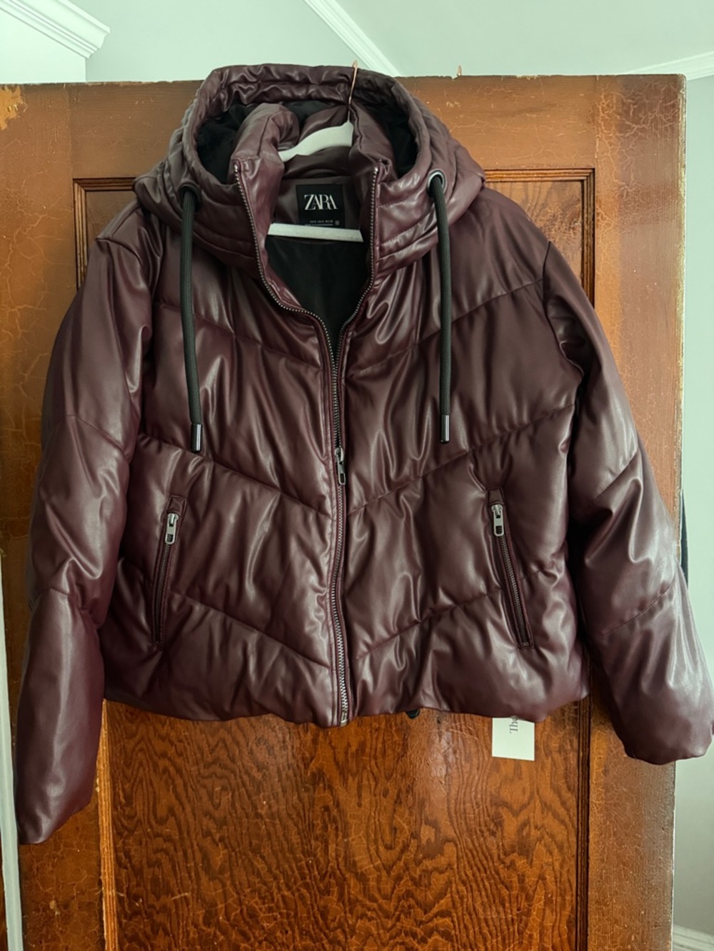 Zara Women's Maroon Quilted Puffer Jacket with Hood